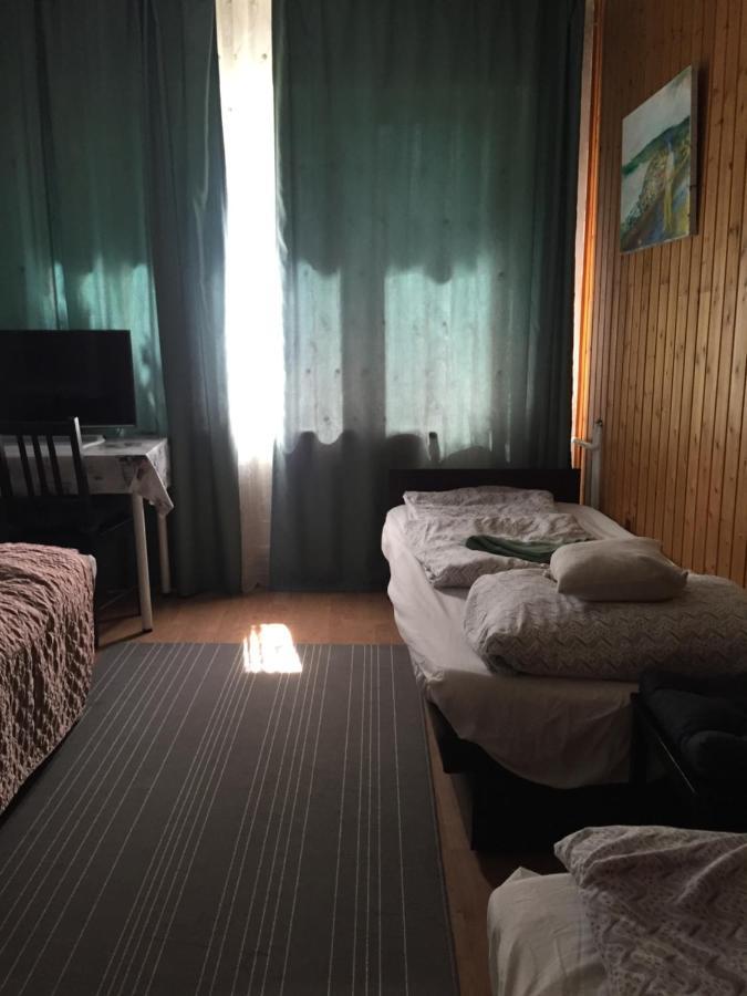 Apartman-Donau Tat Екстер'єр фото