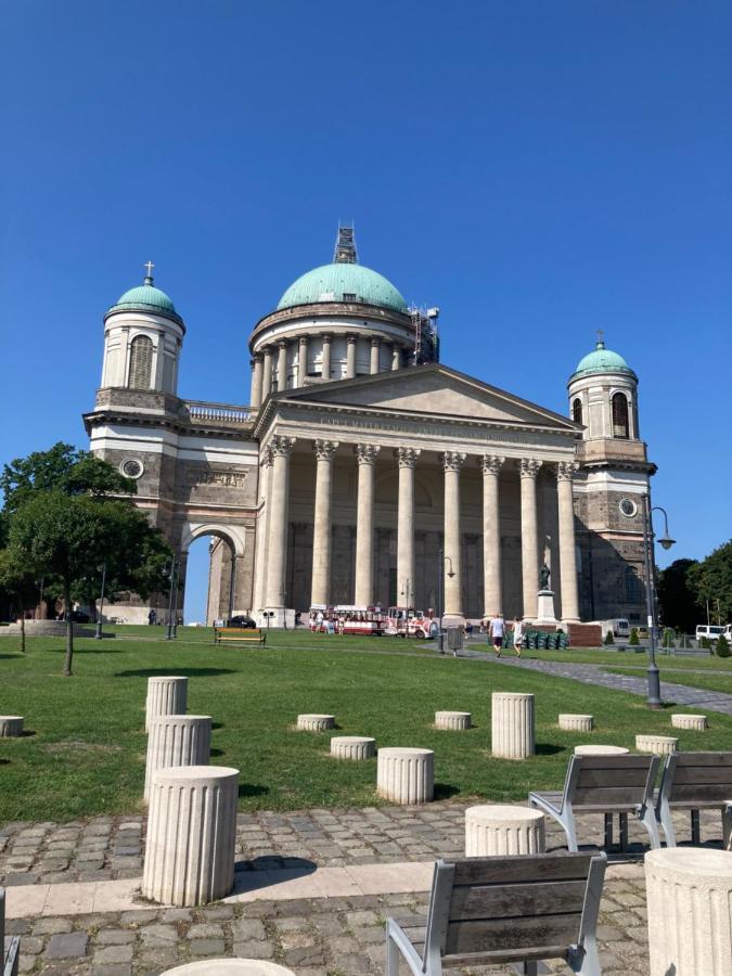 Apartman-Donau Tat Екстер'єр фото
