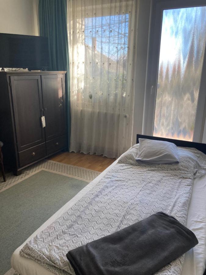Apartman-Donau Tat Екстер'єр фото