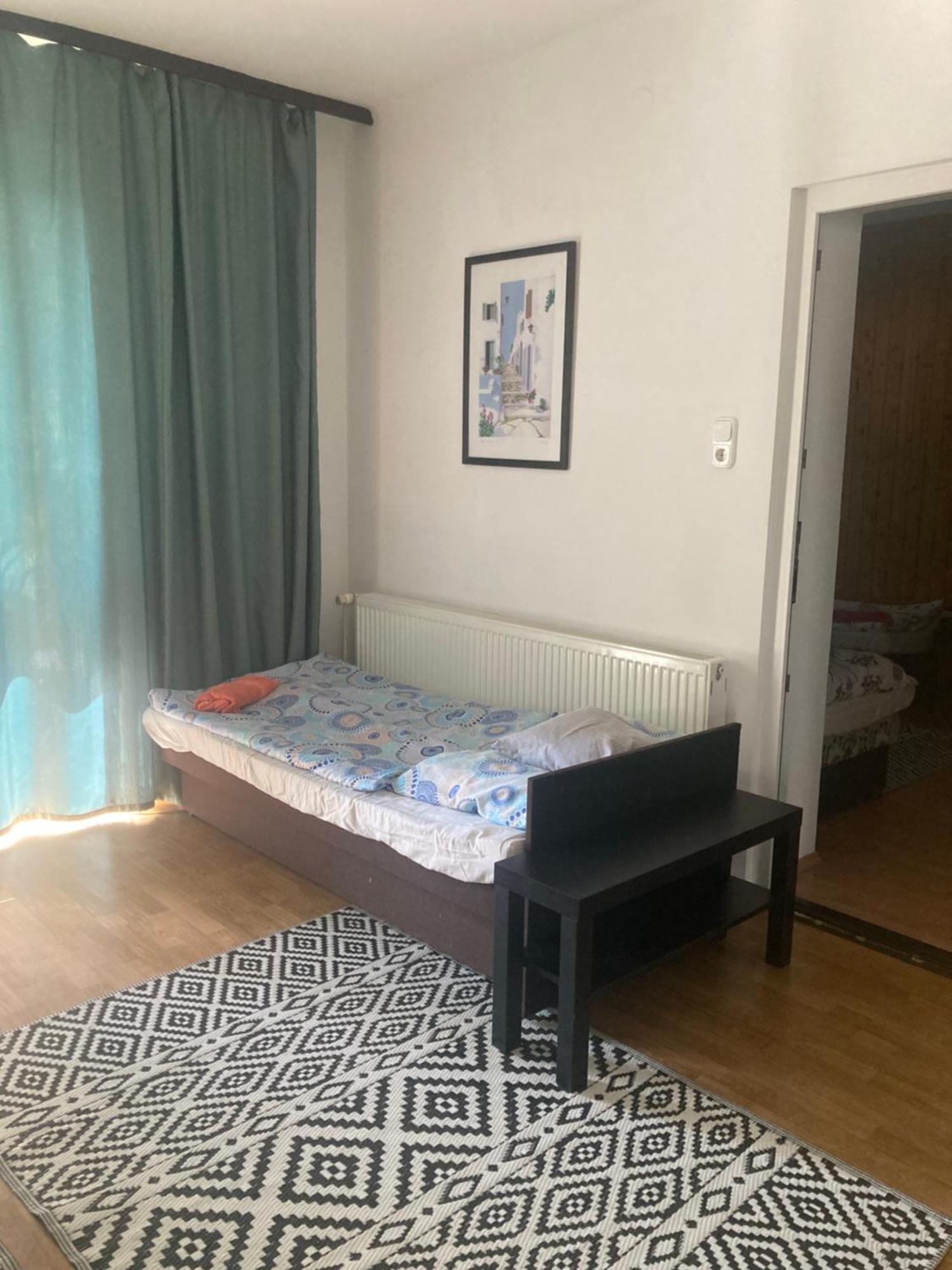 Apartman-Donau Tat Екстер'єр фото