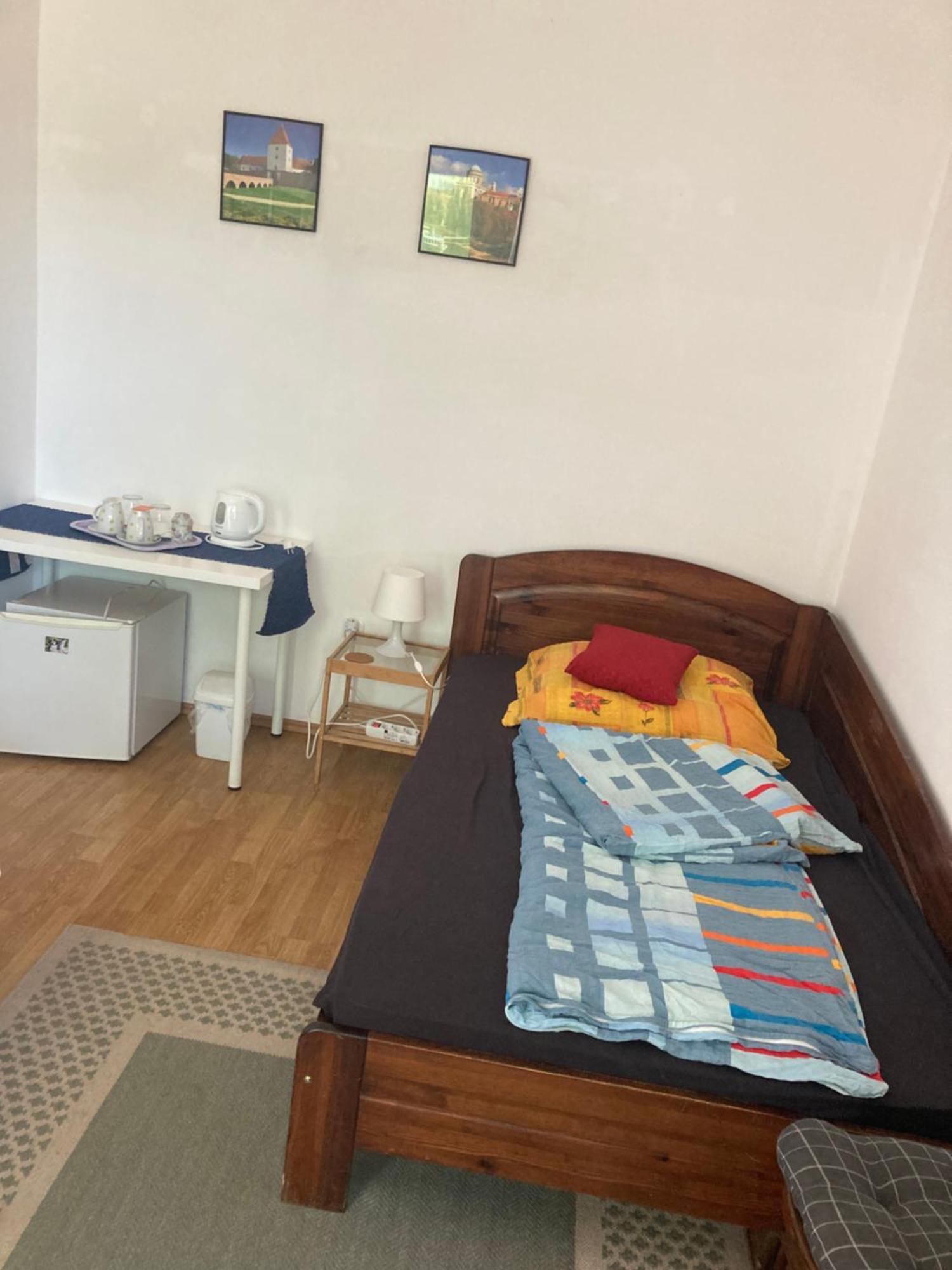 Apartman-Donau Tat Екстер'єр фото
